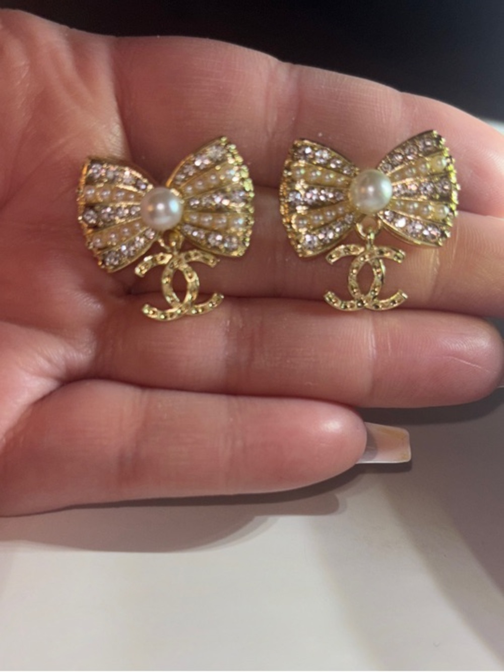 Fashion Jewelry Gold Bow Earrings with Pearl and Crystal Accents